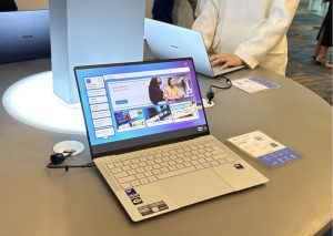 ASUS ExpertBook Ultra AI